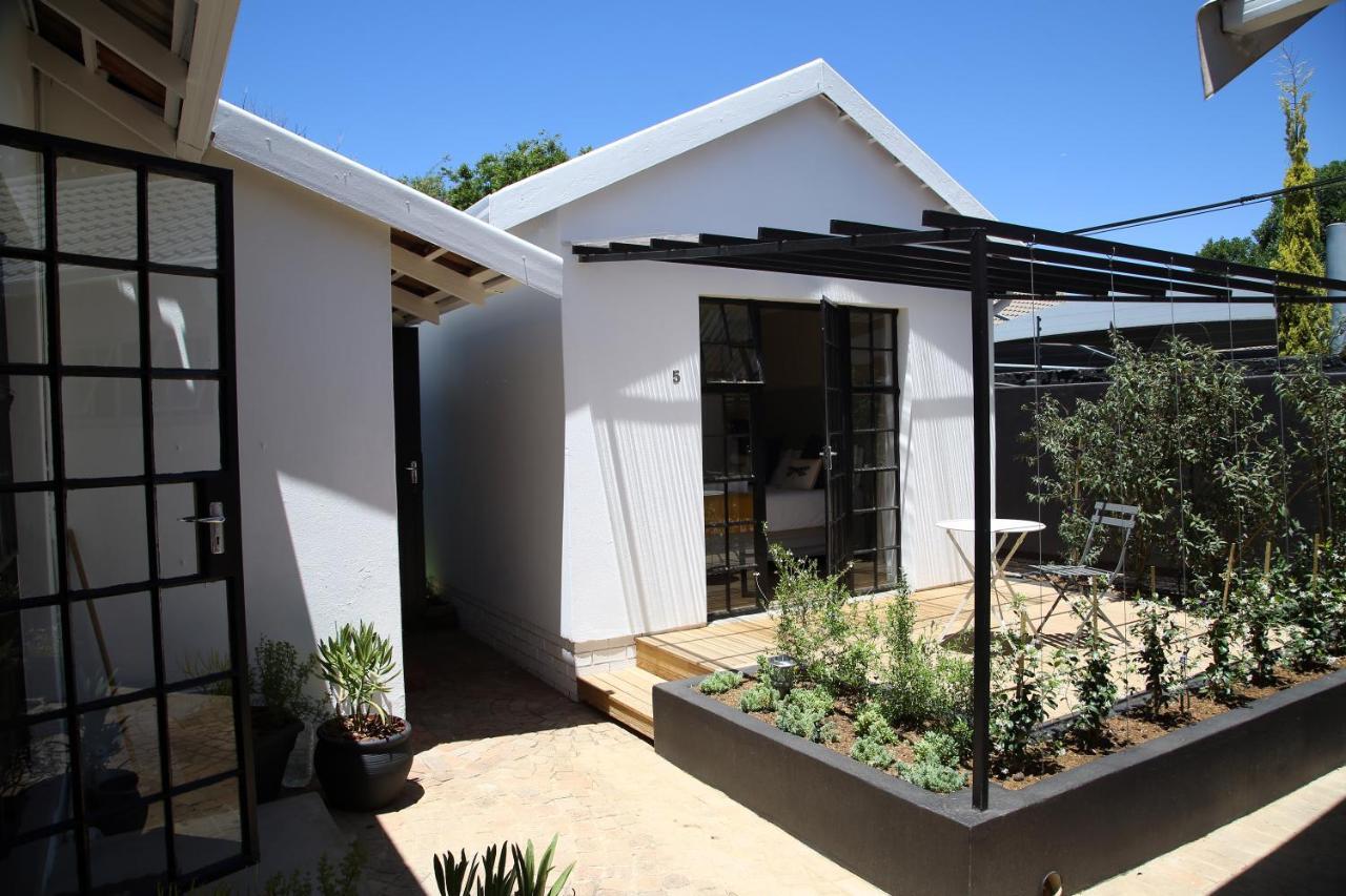 Ena Guesthouse Johannesburg Exterior photo